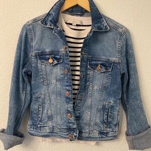 LOFT Black and White Striped Knit Top + H&M Denim Blue Jean Jacket